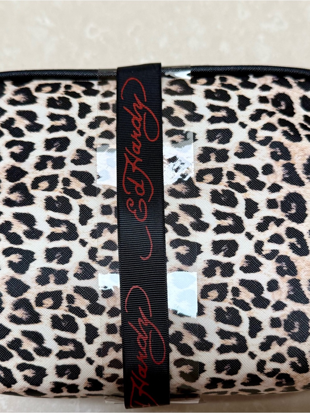 Ed Hardy Two Piece Cosmetic Bag Set -bold red & leopard design, skull, heart NWT - Picture 10 of 11
